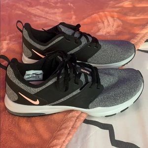 nike shoes!!